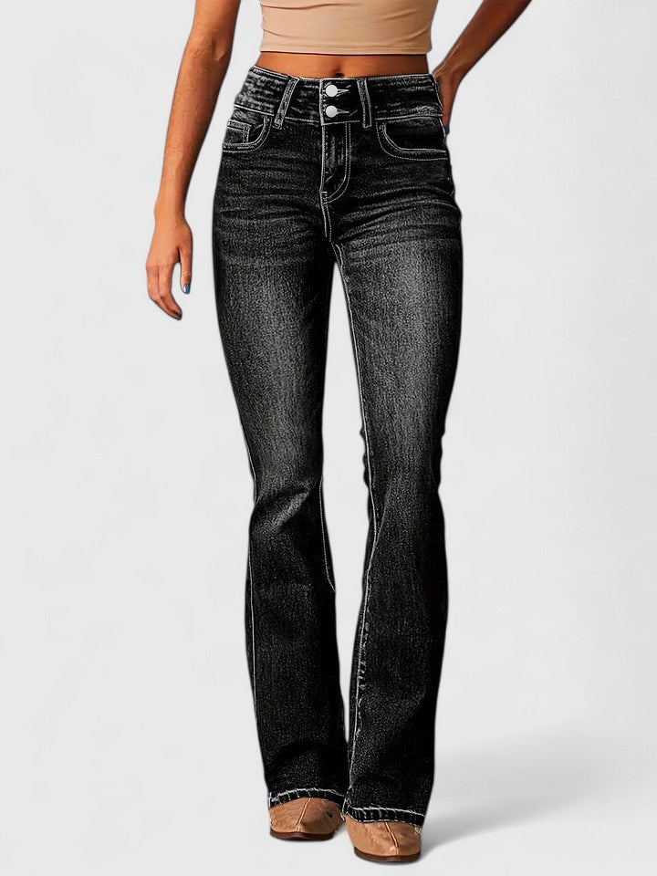 Koralynnae | Sophisticated Jeans