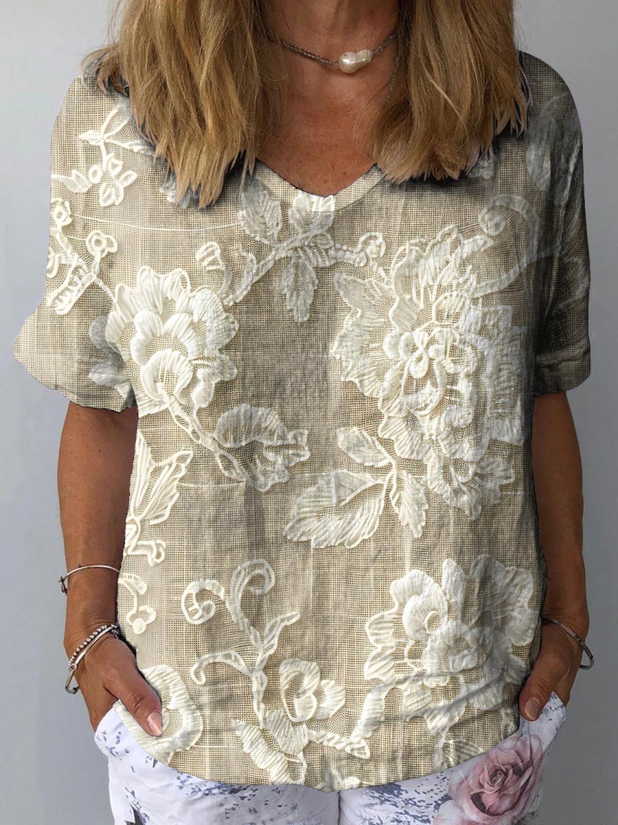 Isadora | Charming Floral Blouse