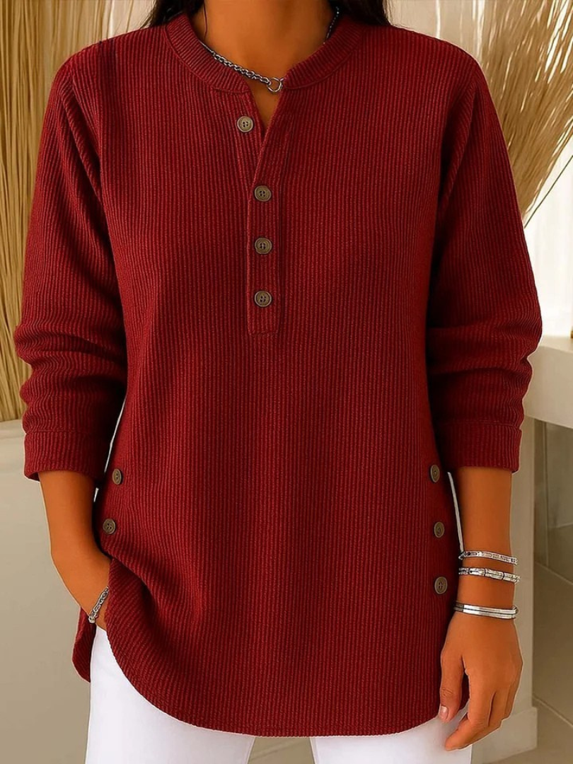 Margaret & Maeve | Sweater with a Round Neckline