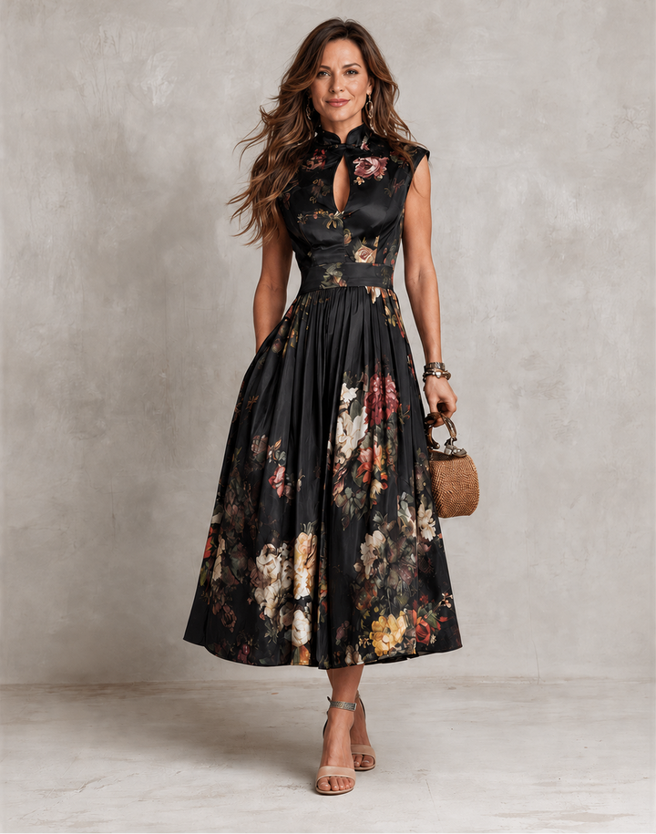 Mia | Keyhole Pleated Midi Dress