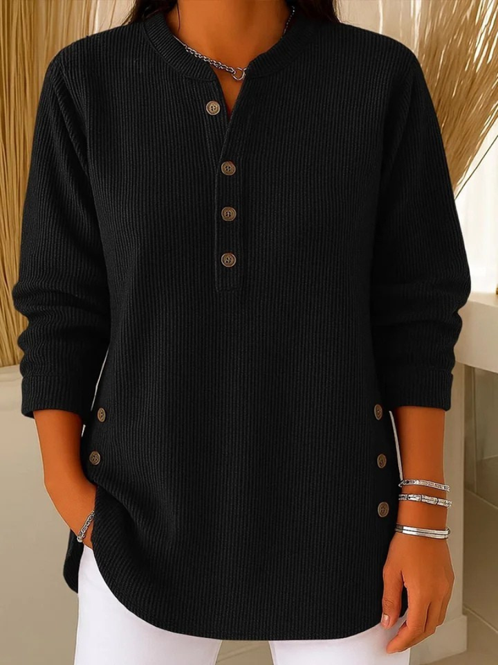 Margaret & Maeve | Sweater with a Round Neckline