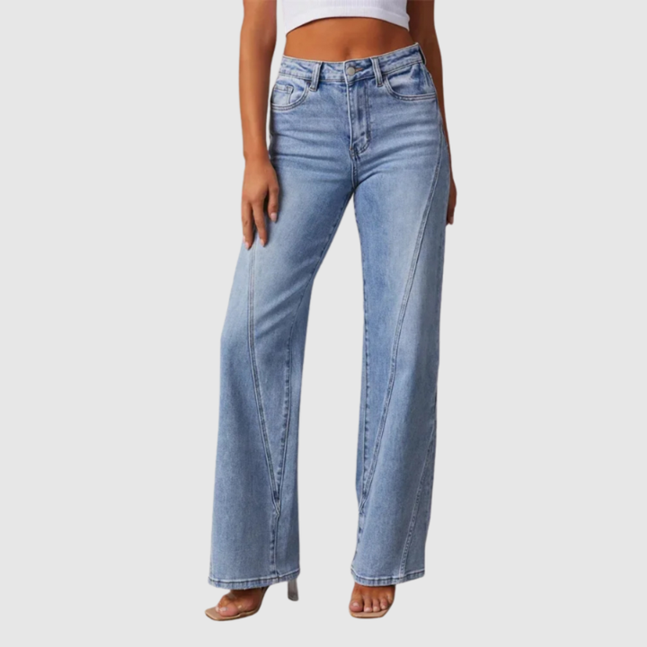 Nina | Elegant Flared Jeans