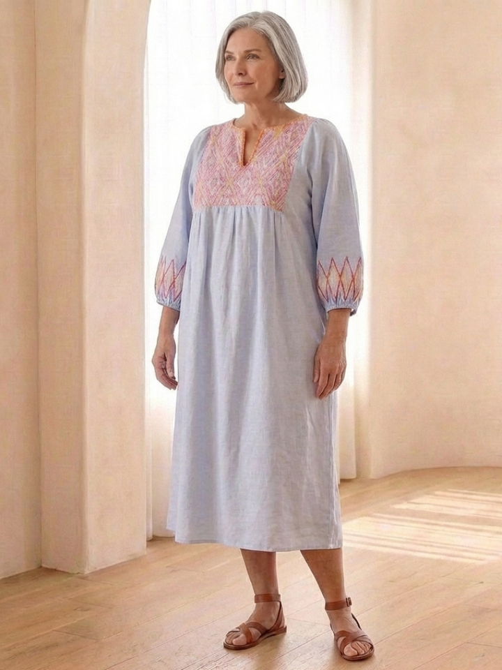 Solen | Embroidered Midi Dress
