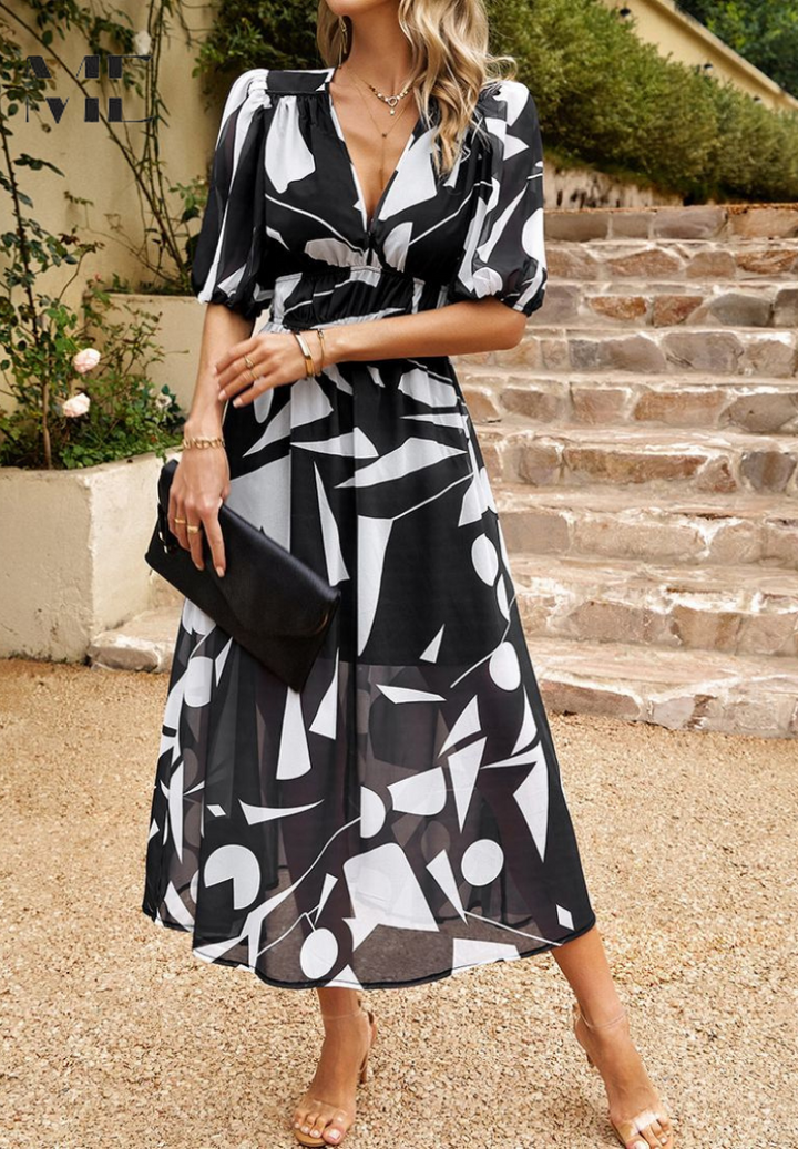 Holly | Elegant Maxi Dress