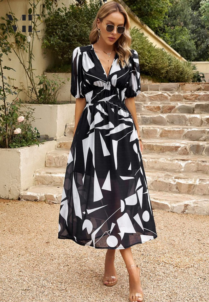 Holly | Elegant Maxi Dress