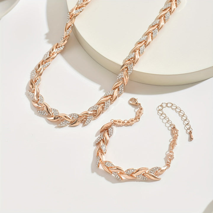 Aurela | Handcrafted Fish Tail Set