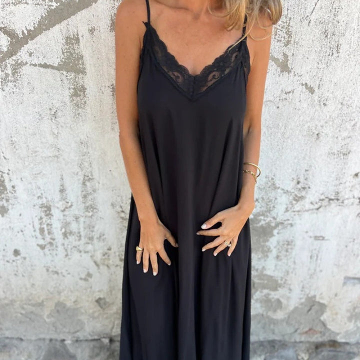 Caroline | Elegant Sleeveless Dress
