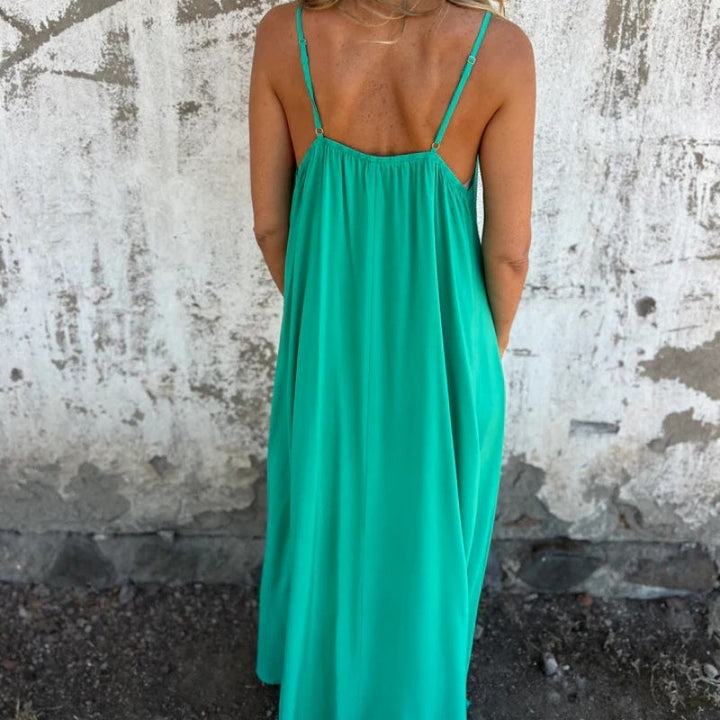 Caroline | Elegant Sleeveless Dress